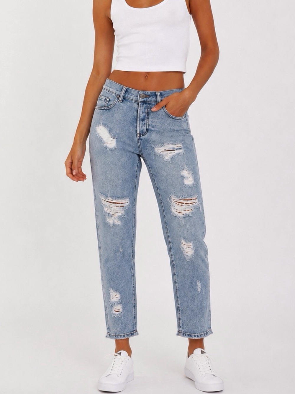 Brandy Melville 25 Distressed Women’s Jeans Tapered Leg Button Fly Cropped